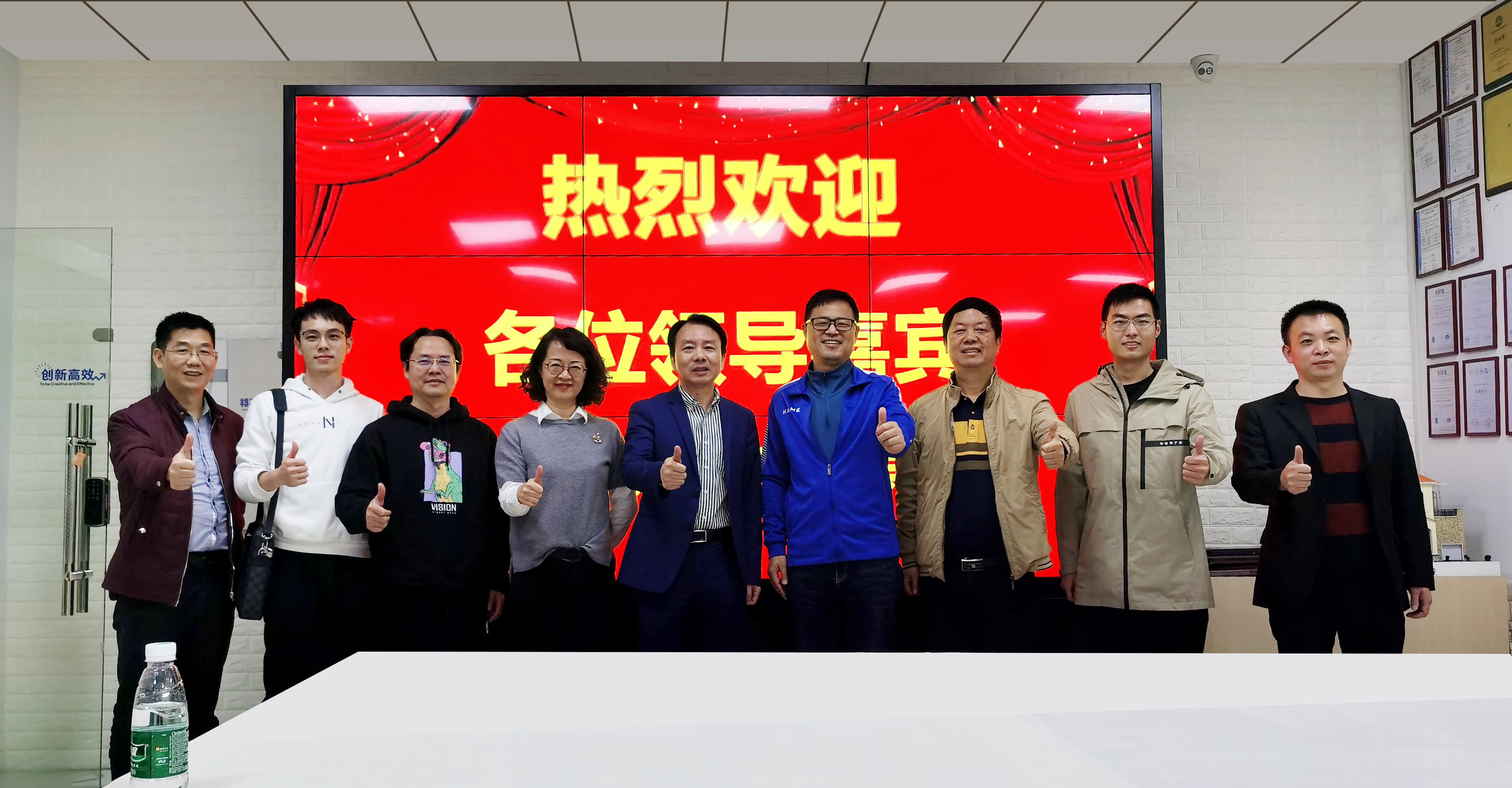 馳通達(dá) 馳通達(dá)